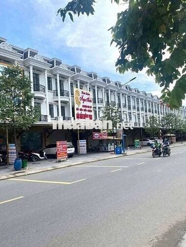 Cho thuê mặt bằng 2 lầu nguyễn thị khắp gần ngã tư chiêu liêu