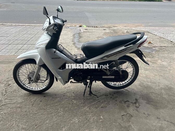xe máy zin êm ru bs68
