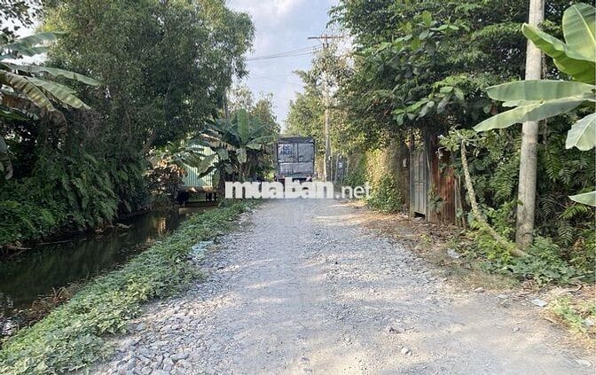 Bán lô đất lớn 2000m2 (ngang 23,52m) tại hẻm xe tải Trần Văn Giàu, BC