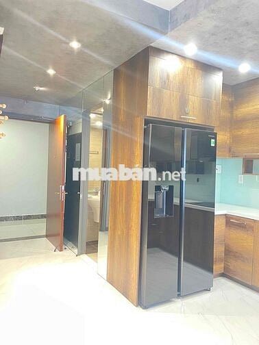 Cho thuê nhà đẹp nội thất cao cấp