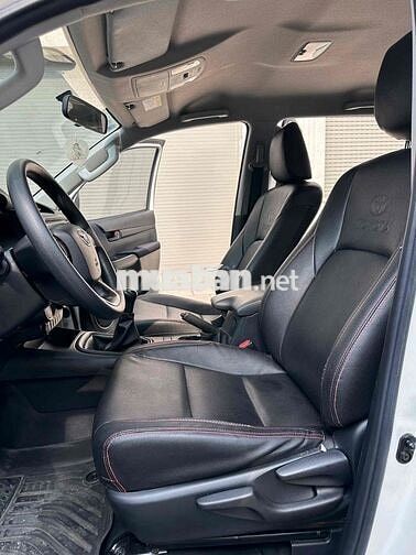 Toyota Hilux 2020 2.4L 4x2 MT - 96836 km