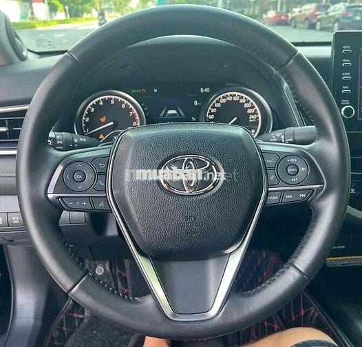 Toyota Camry 2.5Q sx 2022 màu đen siêu nét