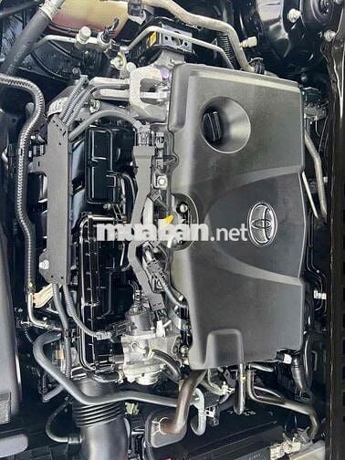 Toyota Camry 2.5Q sx 2022 màu đen siêu nét