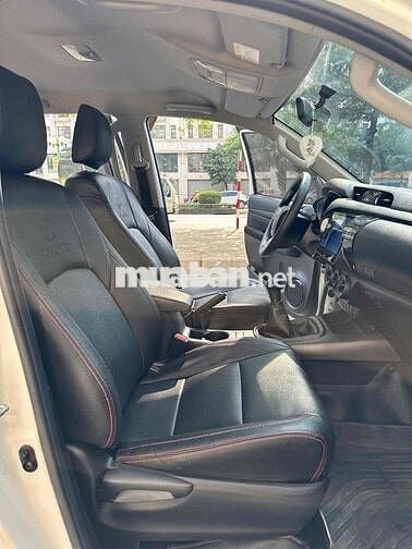 Toyota Hilux 2020 2.4L 4x2 MT - 96836 km