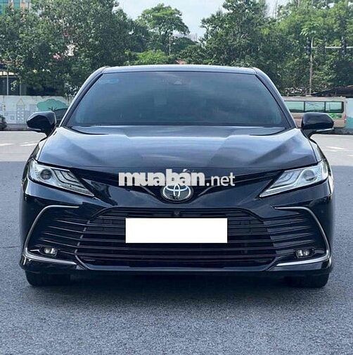 Toyota Camry 2.5Q sx 2022 màu đen siêu nét