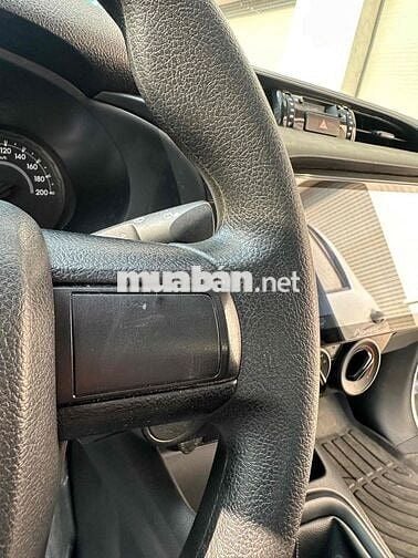Toyota Hilux 2020 2.4L 4x2 MT - 96836 km
