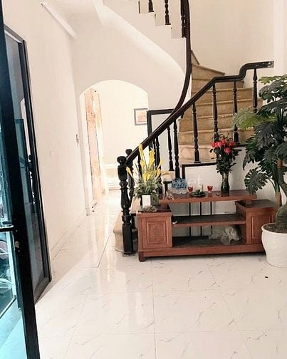 4 Ty 6 NHÀ 4 TẦNG 4 NGỦ 32m Ở NGHI TÀM