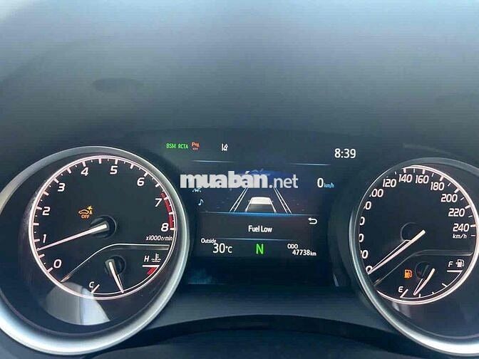 Toyota Camry 2.5Q sx 2022 màu đen siêu nét