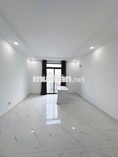 🏠 Cho Thuê Nhà MT Nguyễn Hồng Đào, P14_ 4,5x20m_ Trệt 3 Lầu, Nhà Mới