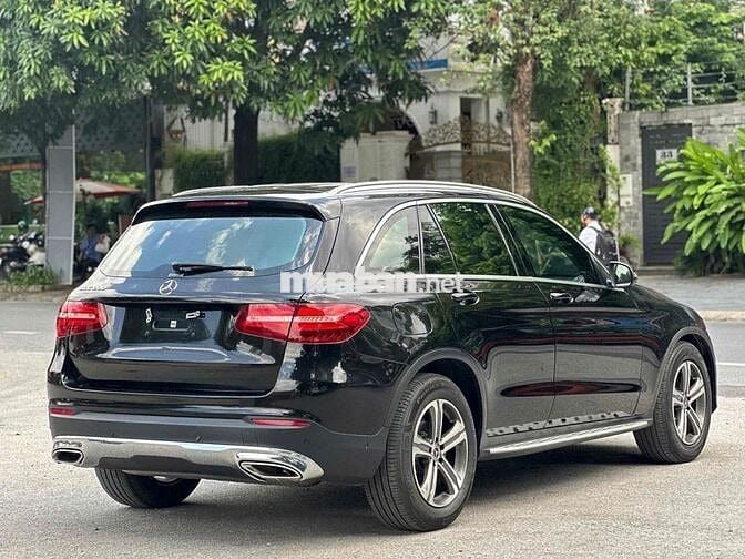 Mercedes Benz GLC200 sx 2018 màu đen
