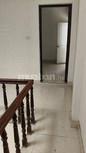 4 Ty 6 NHÀ 4 TẦNG 4 NGỦ 32m Ở NGHI TÀM