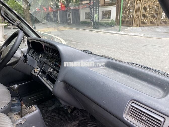 Toyota hiace tải van xe đep