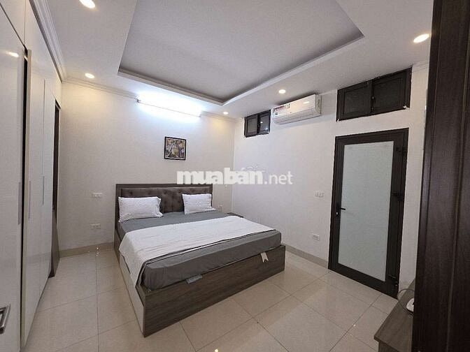 Cho thuê căn hộ 1 ngủ 1 khách ngõ 656 lạc long quân