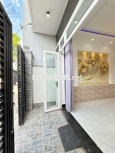 Nhà mới TL 2pn 2 máy lạnh Hẻm 9 Phạm ngọc Hưng