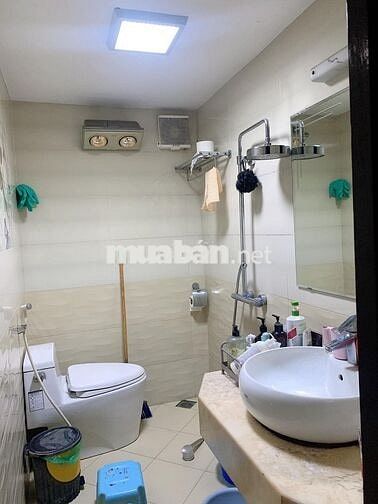 CHO THUÊ NGUYÊN CĂN HỘ GIA ĐÌNH XUÂN ĐỈNH 35M2X3T VỚI 2PN GIÁ 8TR/TH