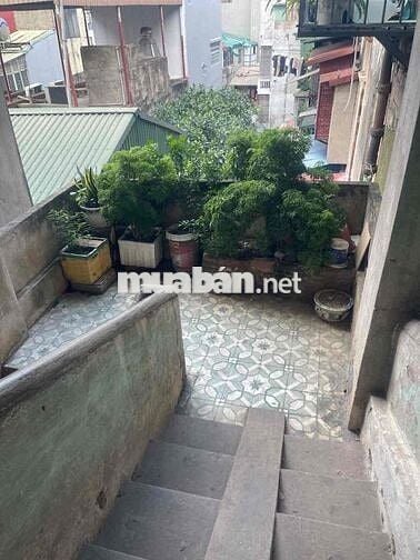 Giá đầu tư - Chỉ 3,2 tỷ căn hộ tập thể 35/65m2 nhà nguyên bản 3 p ngủ