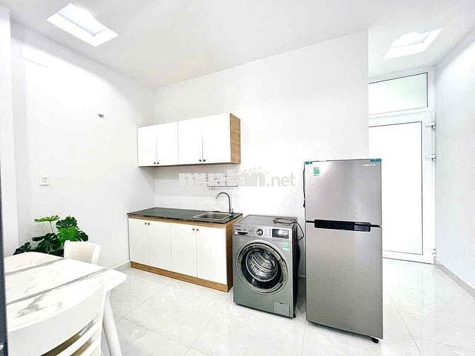 SIÊU PHẨM 1PN TÁCH BẾP BALCONY 45m2 GẦN ĐẠI HỌC BÁCH KHOA