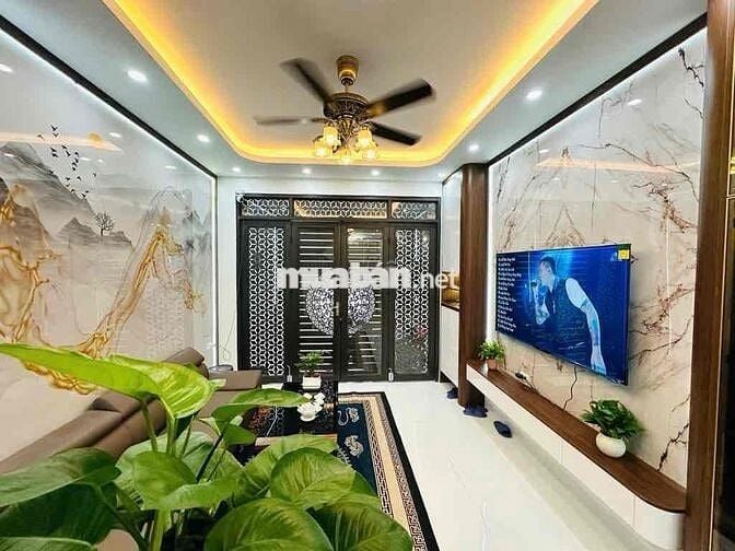 BÁN NHÀ PHỐ NGUYỄN ĐỔNG CHI.FULL NỘI THẤT SÁCH VaLi VỀ Ở.