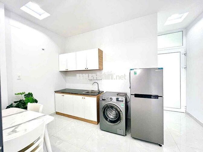 SIÊU PHẨM 1PN TÁCH BẾP BALCONY 45m2 GẦN ĐẠI HỌC BÁCH KHOA