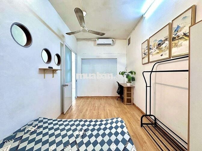 Phòng Lầu 1 đường Lê Quang Định, Gò Vấp, 2 phòng ngủ 1 pvs