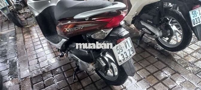 Bán Vision máy zin .xe trùm mền nhiều hơn chạy.
