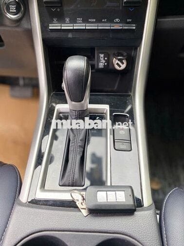 Mitsubishi Xpander Cross2024-biển trắng-sơn zin95%