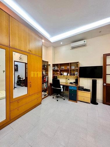 🏡 BÁN NHÀ ĐẸP GIÁ TỐT – HOÀNG BẬT ĐẠT, P.15, TÂN BÌNH – CHỈ 2 TỶ 500 