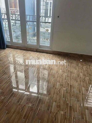 Cho thuê nhà Phú Nhuận 4 PN nguyên căn
