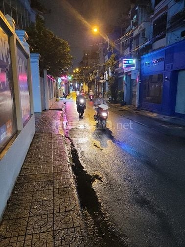 Cần sang nhượng mặt bằng lấy lại tiền cọc 16 triệu. Không chung chủ.