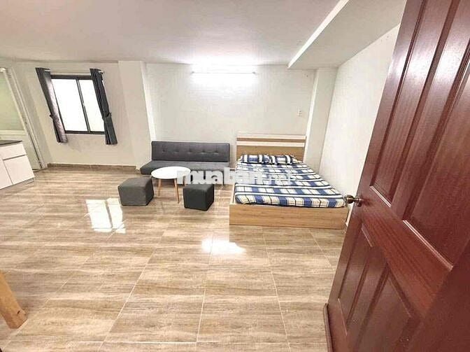 CHO THUÊ CHDV SIÊU RỘNG NẰM NGAY HỌC VIỆN CÁN BỘ