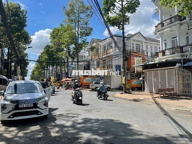 Cho Thuê Mặt Bằng Kinh Doanh Đẹp ngang 9m mặt tiền Nguyễn Hiền KDC 91B