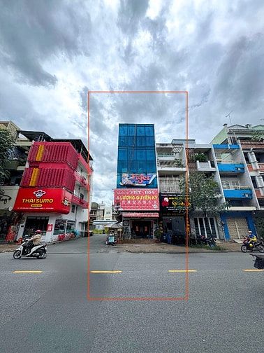  BÁN NHÀ GÓC 3 MẶT TIỀN : 299  LÃNH BINH THĂNG - P.8- Q. 11 - TPHCM