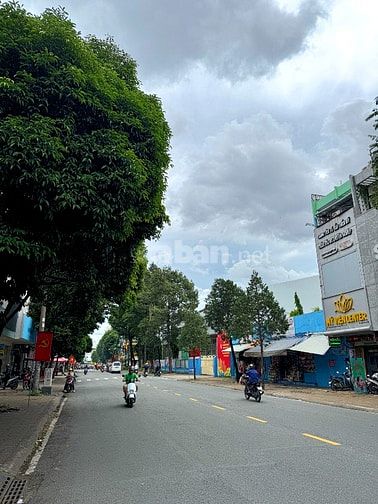  BÁN NHÀ GÓC 3 MẶT TIỀN : 299  LÃNH BINH THĂNG - P.8- Q. 11 - TPHCM