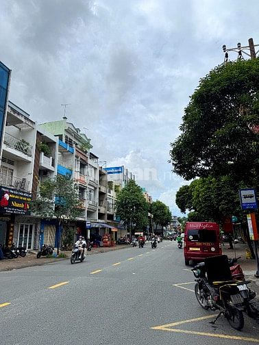  BÁN NHÀ GÓC 3 MẶT TIỀN : 299  LÃNH BINH THĂNG - P.8- Q. 11 - TPHCM