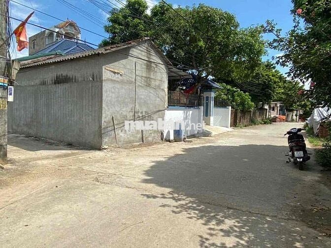 🛎🛎🛎 Chỉ với 1.x tỷ có ngay 175m tại Trần Phú, Chương Mỹ   👉 mặt tiền 9