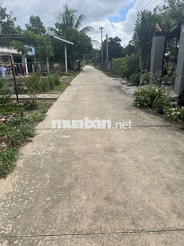 CHỦ NGỘT BÁN GẤP LÔ ĐẤT SÁT KCN, DIỆN TÍCH 977m2, GIÁ 795tr