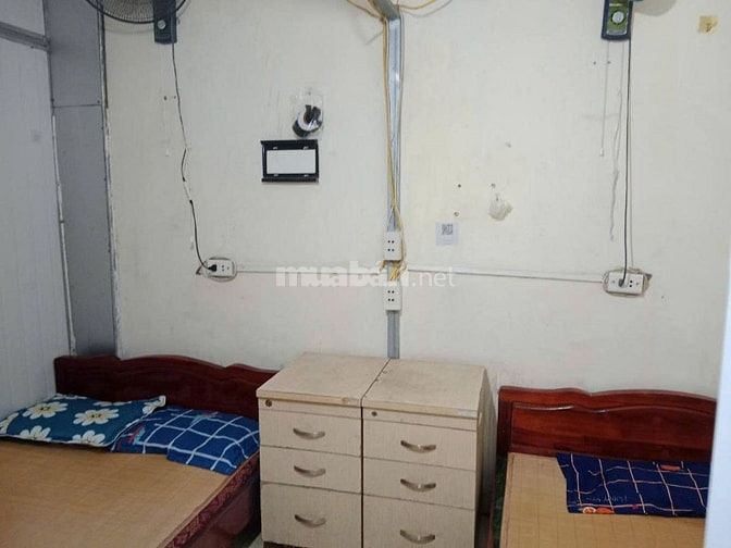 Bán nhà 2 tầng sổ đỏ 2 mặt ngõ, gần Viện K Tân Triều