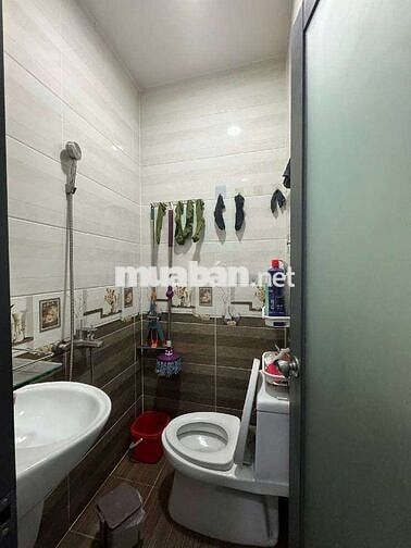 TÂN PHÚ NHÀ 4 TẦNG 40M2 NGAY AEON HXH KÊNH 19/5 GIÁ 5,25 TỶ TL