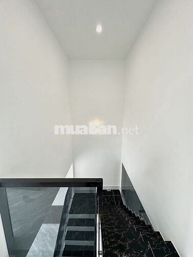 BÁN NHÀ 1 LẦU HIỆN ĐẠI - MT ĐƯỜNG TÂY BẮC - CẦN GIUỘC - GIÁ 2.8 TỶ ✅