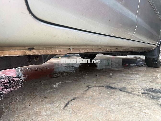 Toyota Innova 2006 G - 150000 km
