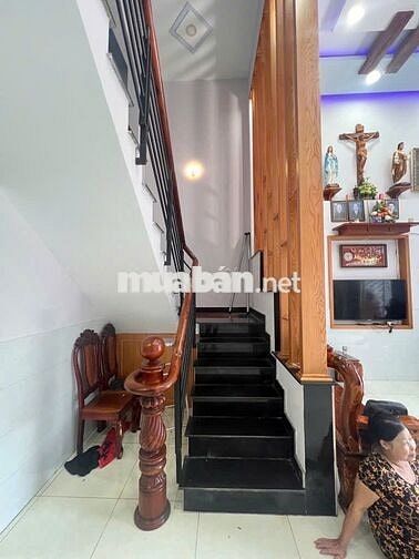NHÀ HXH ĐÔNG THẠNH HÓC MÔN-SÁT MT LÊ VĂN KHƯƠNG-5,7X17M-5,2 TỶ