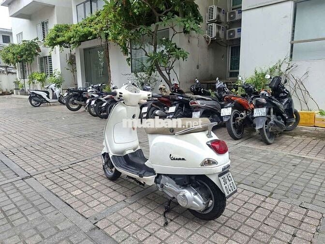 Xe piaggio vespa giấy tờ đầy đủ