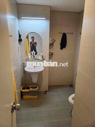 cho thuê căn hộ Luxcity Quận 7..85m 3pn2wc