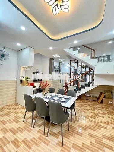BÁN NHÀ HUỲNH TẤN PHÁT 3 TẦNG MẶT TIỀN HẺM CHÍNH, GIÁ CHỈ HƠN 6TY XÍU