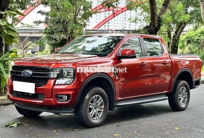 Ford Ranger 2022 máy dầu số tự động full 4x4