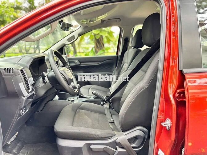 Ford Ranger 2022 máy dầu số tự động full 4x4
