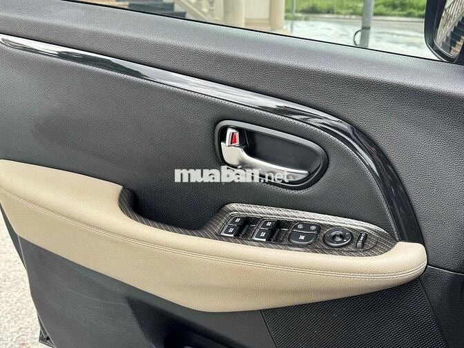 Kia Rondo 2016 2.0 GATH đẹp chạy 39000 km