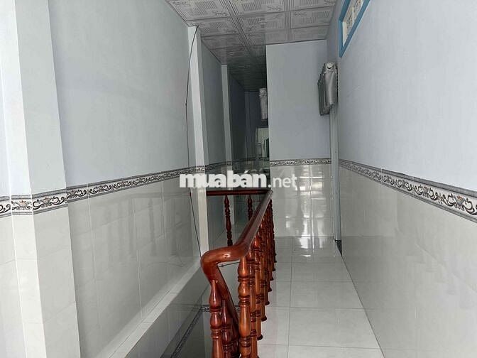 👉 Nhà nguyên căn 2 phòng ngủ cho thuê lâu dài, giá 5 triệu/tháng