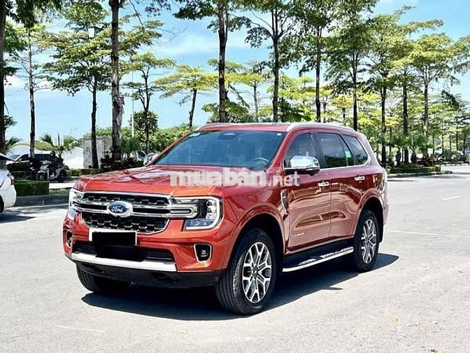 Ford Everest Titanium 2023