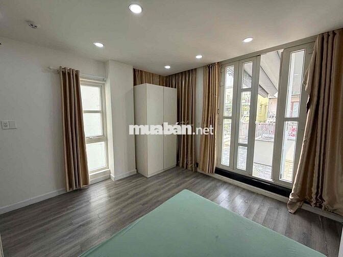 Phòng studio, đường Tô Hiến Thành. Quận 10, HCM